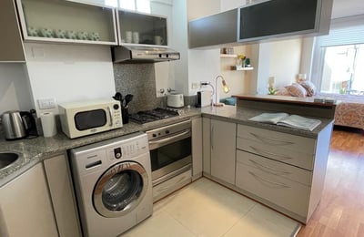 Miete eines hellen, möblierten Studios, Belgrano, Buenos Aires, Argentinien