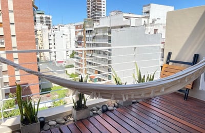 Miete eines hellen, möblierten Studios, Belgrano, Buenos Aires, Argentinien