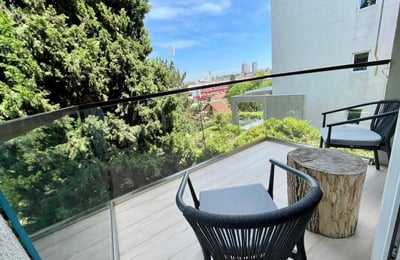 Аренда светлой, меблированной 4-комнатной квартиры, 95 м², Вождовац, Белград, Сербия