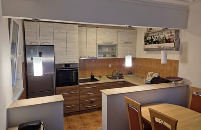 Miete einer möblierten 3-Zimmer-Wohnung, 65 m², Voždovac, Belgrad, Serbien