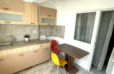 Alquiler de un apartamento acogedor y amueblado de 2 habitaciones, Sector 6, Bucarest, Rumanía