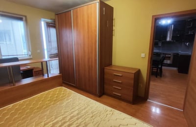 Alquiler de un apartamento cómodo y amueblado en una zona desarrollada, Varna, Bulgaria