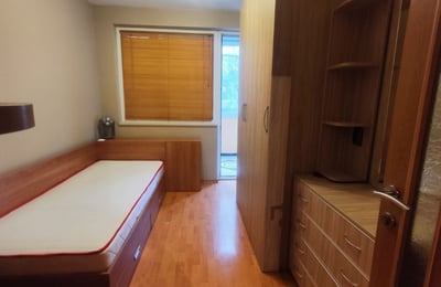 Alquiler de un apartamento cómodo y amueblado en una zona desarrollada, Varna, Bulgaria