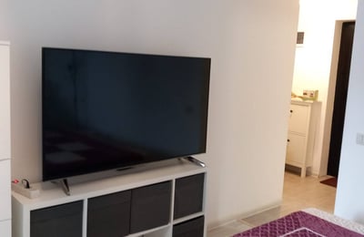 Alquiler de un apartamento moderno y amueblado de 1 habitación en un edificio nuevo, Sector 6, Bucarest, Rumanía