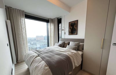 Rent of a premium 65 m² three-room apartment in the Wola district, Warsaw, Poland