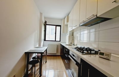 Location d’un appartement confortable et meublé de deux pièces, secteur 6, Bucarest, Roumanie