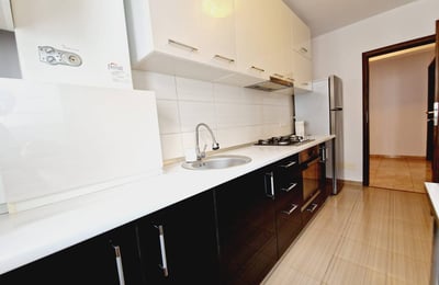 Location d’un appartement confortable et meublé de deux pièces, secteur 6, Bucarest, Roumanie