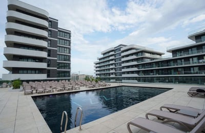 Аренда комфортной, меблированной 2-комнатной квартиры, 54 м², район Mamaia, Констанца, Румыния