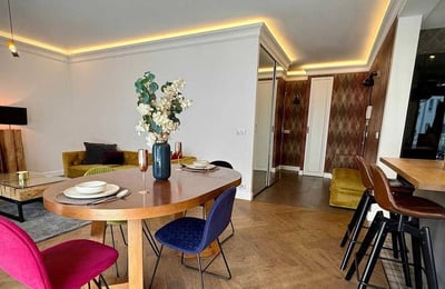 Rent of a spacious 3-room apartment 85 m², Krzyki, Wrocław, Poland