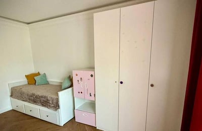 Rent of a spacious 3-room apartment 85 m², Krzyki, Wrocław, Poland