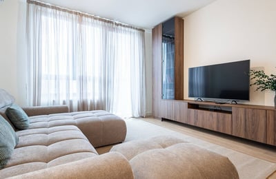 Alquiler de un apartamento absolutamente nuevo de 3 habitaciones, 76 m², en el complejo residencial premium BW Eterna, Belgrado, Serbia