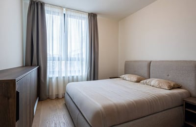 Alquiler de un apartamento absolutamente nuevo de 3 habitaciones, 76 m², en el complejo residencial premium BW Eterna, Belgrado, Serbia