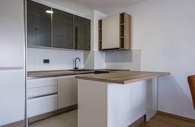 Alquiler de un apartamento absolutamente nuevo y luminoso de 2 habitaciones, 55 m², Belgrado, Serbia