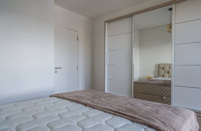 Alquiler de un apartamento absolutamente nuevo y luminoso de 2 habitaciones, 55 m², Belgrado, Serbia