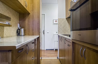 Alquiler de un apartamento cómodo de 2 habitaciones, 60 m², en Novi Beograd, Belgrado, Serbia