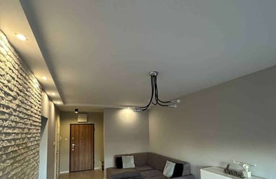 Location d’un appartement meublé 37 m² près du parc, Grzegórzki, Cracovie, Pologne