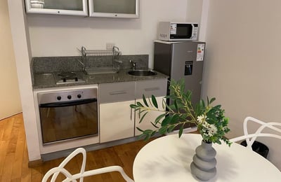 Location d’un studio avec balcon et piscine, Palermo, Buenos Aires, Argentine