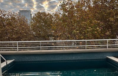 Location d’un studio avec balcon et piscine, Palermo, Buenos Aires, Argentine