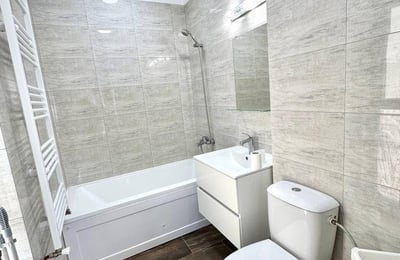 Аренда просторной 3-комнатной квартиры, Chiajna, Бухарест, Румыния