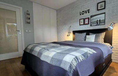 Alquiler de acogedor apartamento de 3 habitaciones con jardín privado 56 m², Bronowice, Cracovia, Polonia