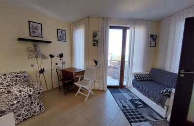 Location d’un appartement lumineux avec vue sur la mer, Alen Mak, Varna, Bulgarie