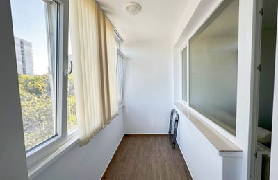 Аренда просторной 4-комнатной квартиры, Спортна зала, Варна, Болгария