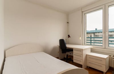 Rent of bright 3-room apartment 92 m², New Belgrade, Belgrade, Serbia