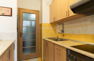 Rent of bright 3-room apartment 92 m², New Belgrade, Belgrade, Serbia