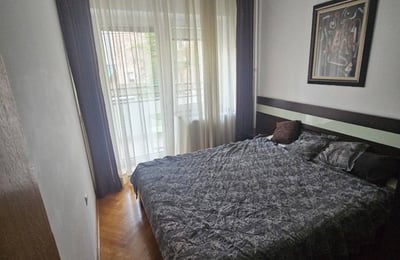 Location d’un appartement de 2 pièces 43 m² en centre-ville, Belgrade, Serbie
