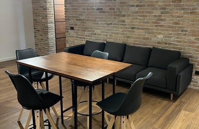 Rent of spacious designer 2-room apartment 58 m², Banovo Brdo, Belgrade, Serbia