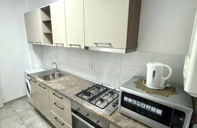 Rent of excellent 1-room apartment, Sector 6, Bucharest, Romania