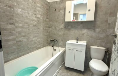 Rent of furnished, good 1-room apartment, Sector 6, Bucharest, Romania