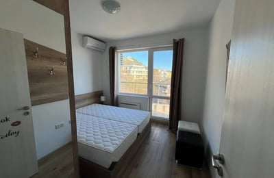 Rent of 3-room apartment with sea view 70 m², Briz, Varna, Bulgaria