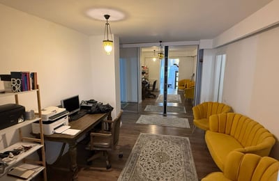 Rent of comfortable 3-room apartment with private entrance 100 m², Faleza Nord, Constanța, Romania