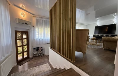 Rent of comfortable 3-room apartment with private entrance 100 m², Faleza Nord, Constanța, Romania