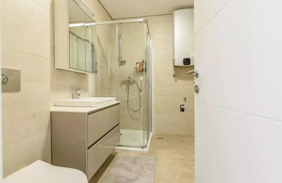 Location d’un appartement lumineux de 2 pièces 54 m² dans la résidence premium Wellport, Nouveau Belgrade, Belgrade, Serbie