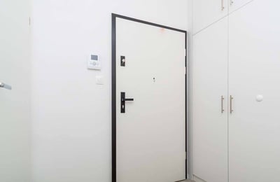 Alquiler de un apartamento acogedor de 50 m² en una excelente ubicación cerca del centro, Cracovia, Polonia