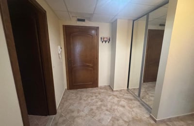 Rent of a bright and spacious 3-room apartment, 100 m², first sea line, St. Constantine and Helena, Varna, Bulgaria