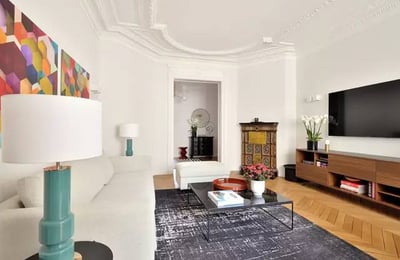 Rent of a furnished apartment, 195 m², with Eiffel Tower view, Paris 16th arrondissement, France