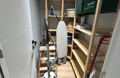 Alquiler de un apartamento amplio y luminoso de 2 habitaciones, 90 m², Varna, Bulgaria