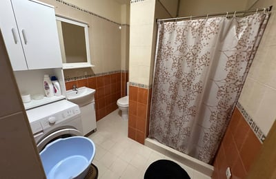 Аренда просторной меблированной 4-комнатной квартиры 156 м², Варна, Болгария