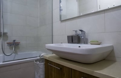 Alquiler de apartamento de 2 habitaciones, 57 m², en el complejo residencial premium Central Garden, Belgrado, Serbia