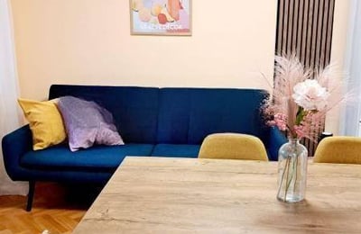 Alquiler de un apartamento acogedor de 2 habitaciones, 60 m², distrito Voždovac, Belgrado, Serbia