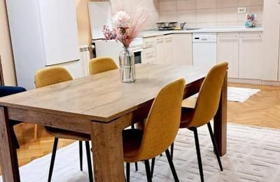 Alquiler de un apartamento acogedor de 2 habitaciones, 60 m², distrito Voždovac, Belgrado, Serbia