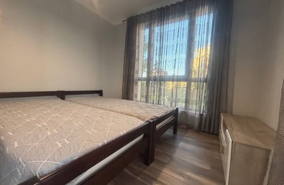 Miete eines geräumigen 3-Zimmer-Apartments, St. Konstantin und Helena, Varna, Bulgarien