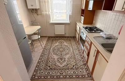 Rent of a cozy two-room apartment in the city center, Chișinău, Moldova