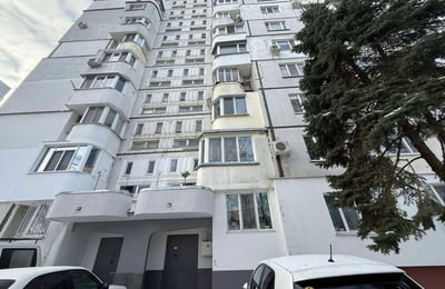 Rent of a cozy two-room apartment in the city center, Chișinău, Moldova