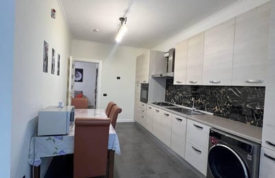 Miete einer modernen Einzimmerwohnung in einem Neubau, Stadtteil Botanica, Chișinău, Moldau