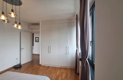 Miete einer hellen Zweizimmerwohnung, 55 m², Wohnanlage BW Parkview, Belgrad, Serbien