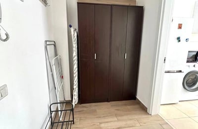 Alquiler de apartamento acogedor de una habitación, 34 m², Sector 6, Bucarest, Rumanía